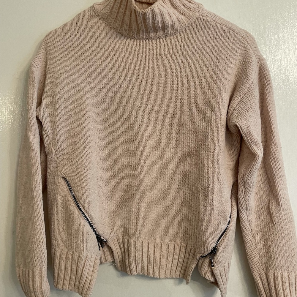 Lovers and friends cream turtleneck